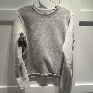 Arc'teryx gray cover pullover crew